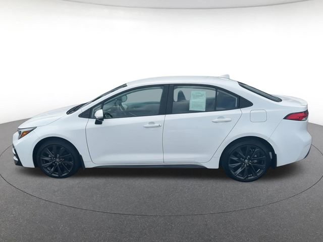Used 2024 Toyota Corolla SE FWD image 9