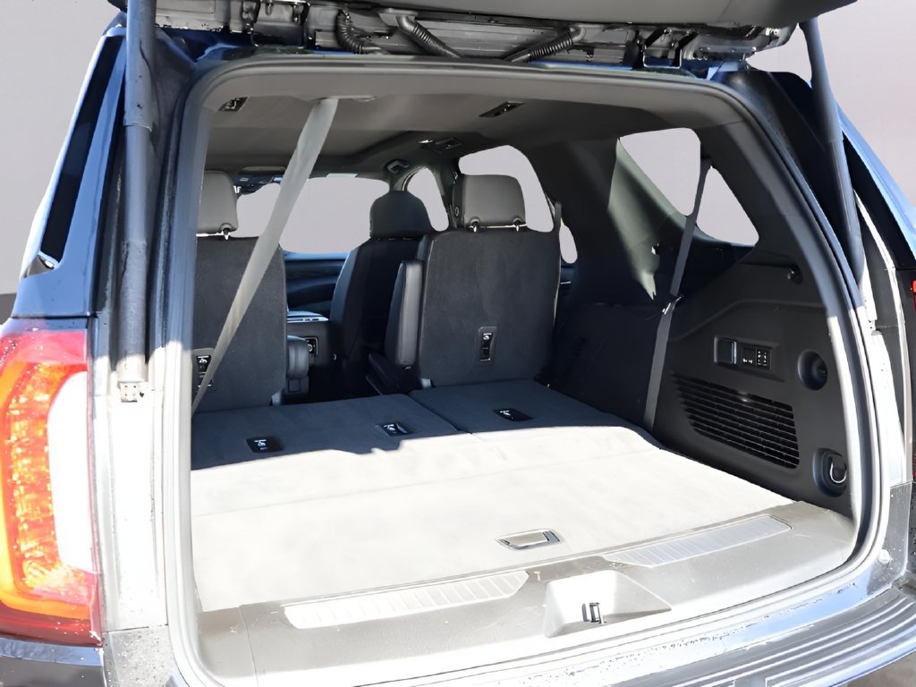 Used 2021 GMC Yukon Denali AWD/4WD image 17