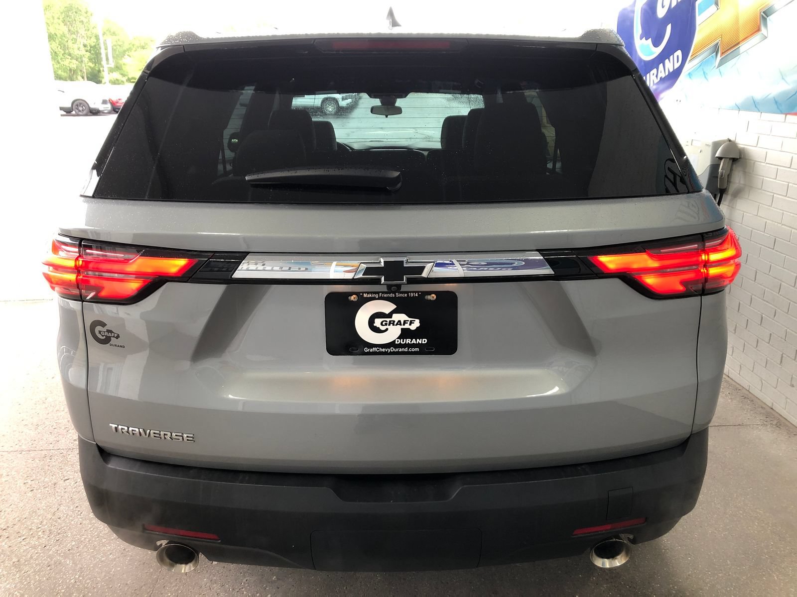 Used 2023 Chevrolet Traverse LS w/ Safety Package FWD image 7