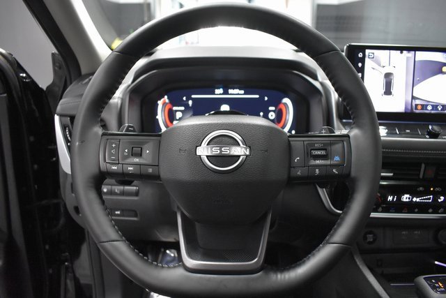 Certified 2025 Nissan Rogue SL w/ Tech Package image 30