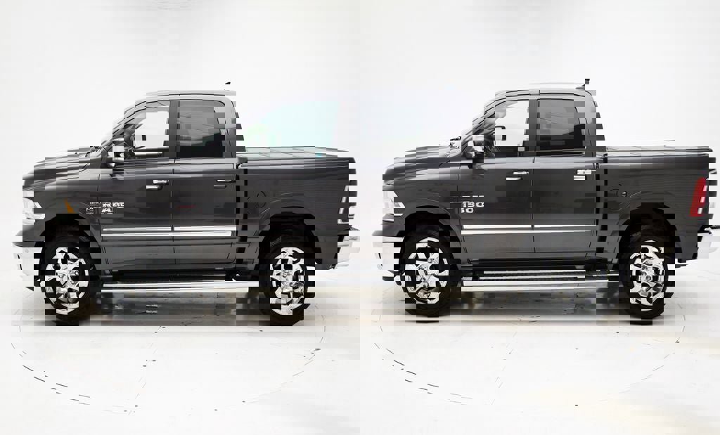 Used 2018 RAM 1500 Laramie w/ Convenience Group image 6