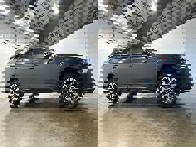 Used 2023 Subaru Outback Limited image 3