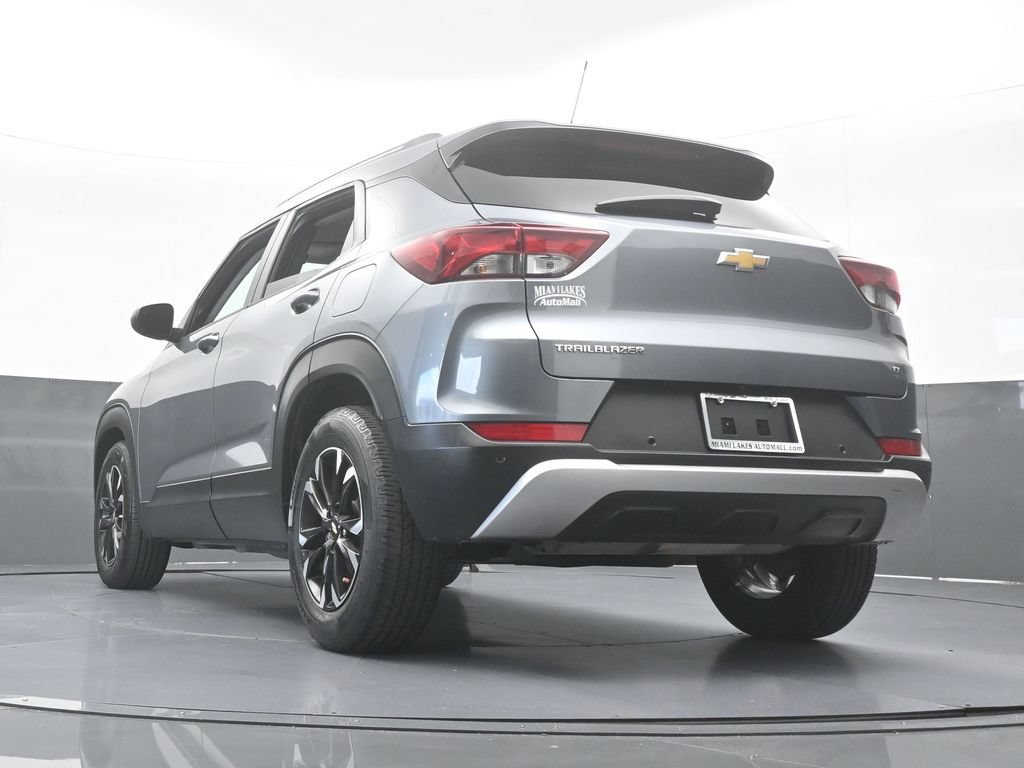 Used 2021 Chevrolet TrailBlazer LT w/ Convenience Package FWD image 55