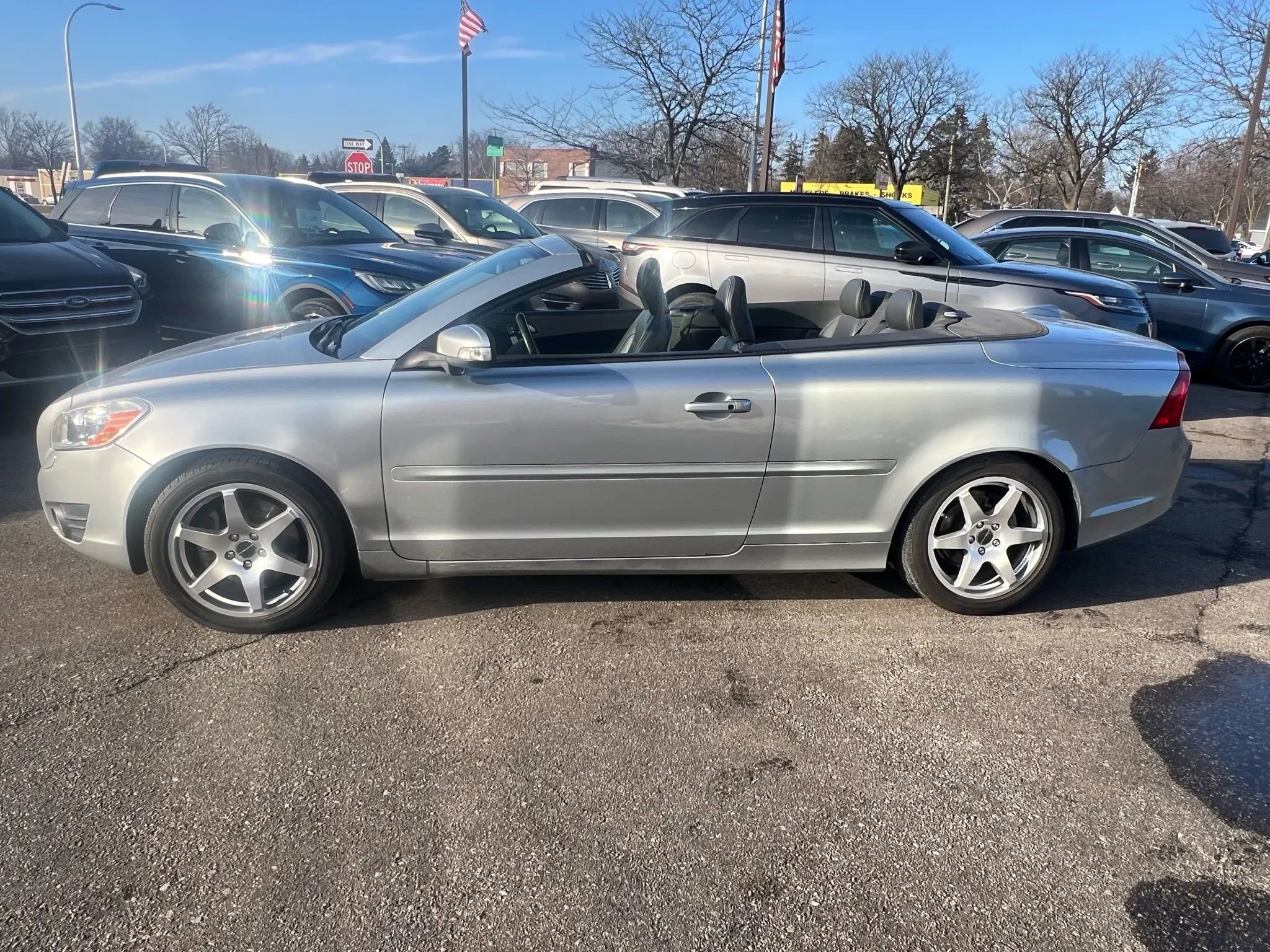 Used 2011 Volvo C70 T5 w/ Convenience Pkg FWD image 8