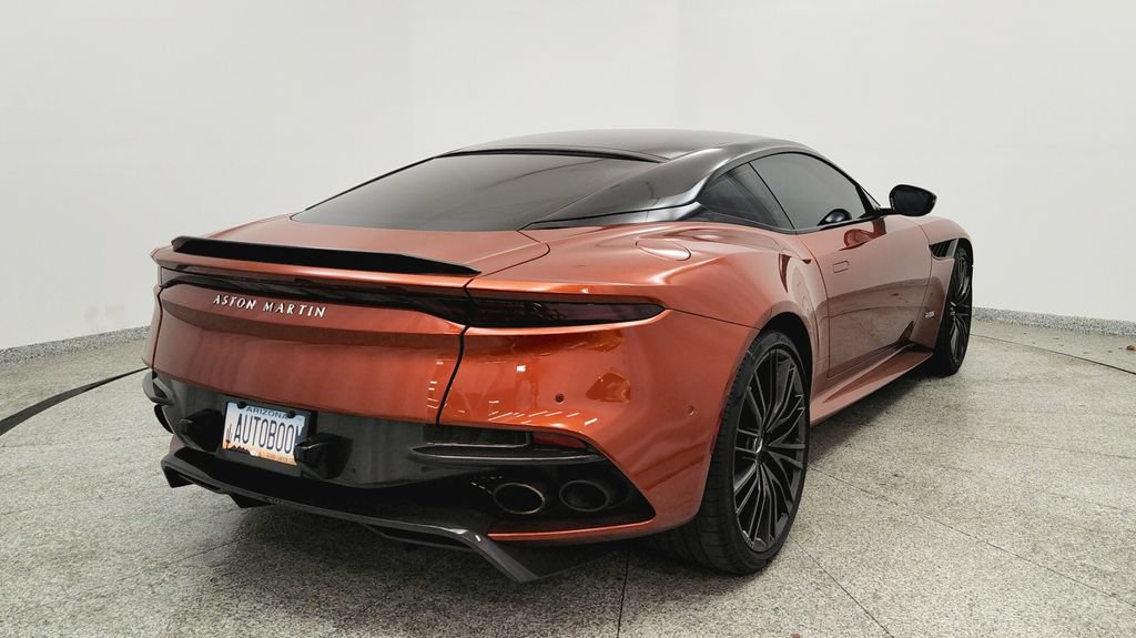 Used 2020 Aston Martin DBS Superleggera RWD image 5