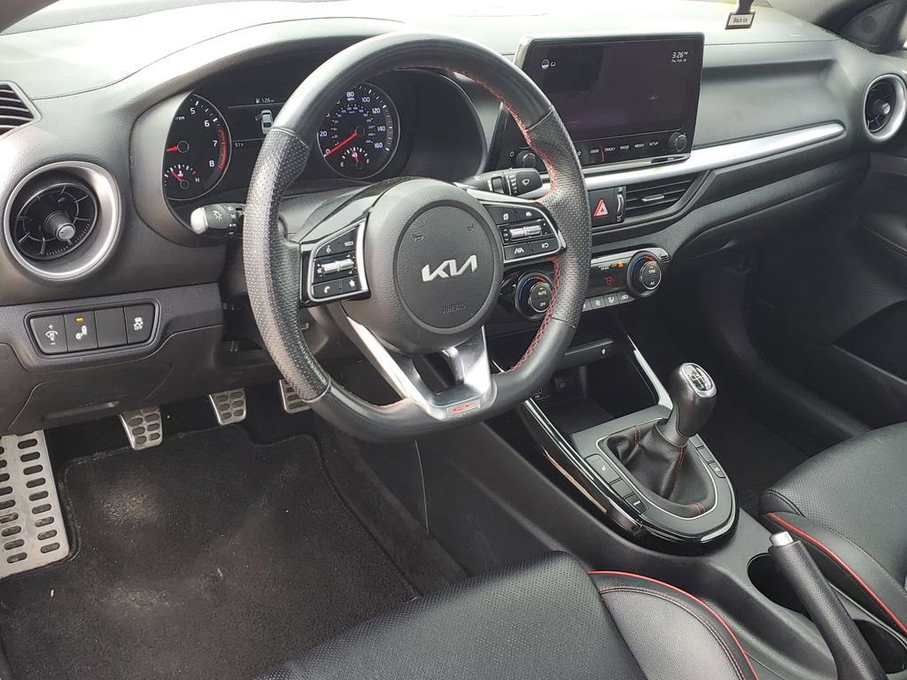 Used 2022 Kia Forte GT image 21