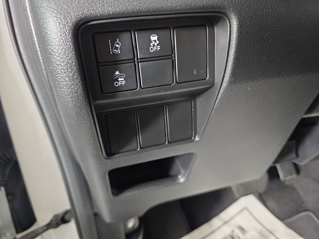 Used 2021 Honda CR-V LX image 14