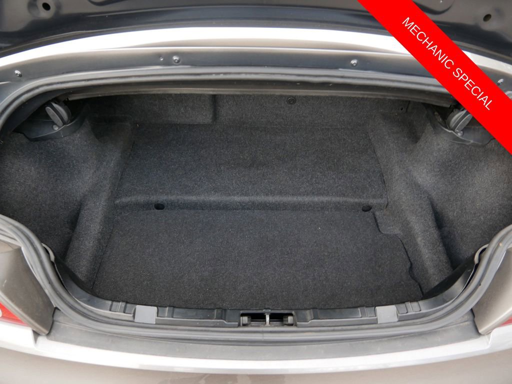 Used 2004 BMW Z4 2.5i image 10