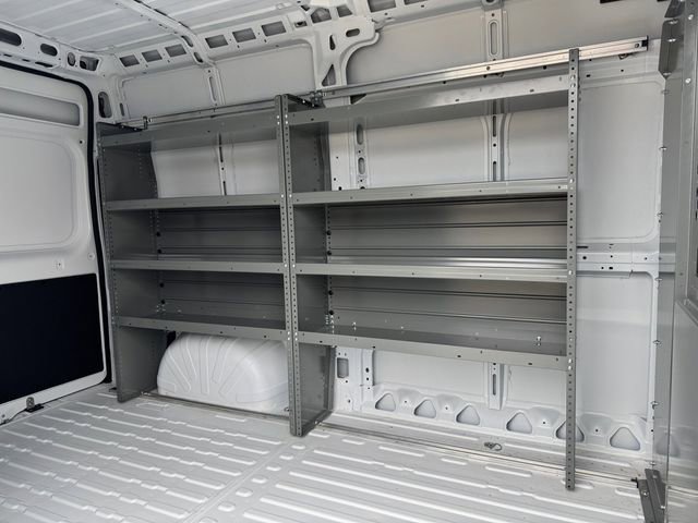 Used 2025 RAM ProMaster 2500 w/ Convenience Group image 17
