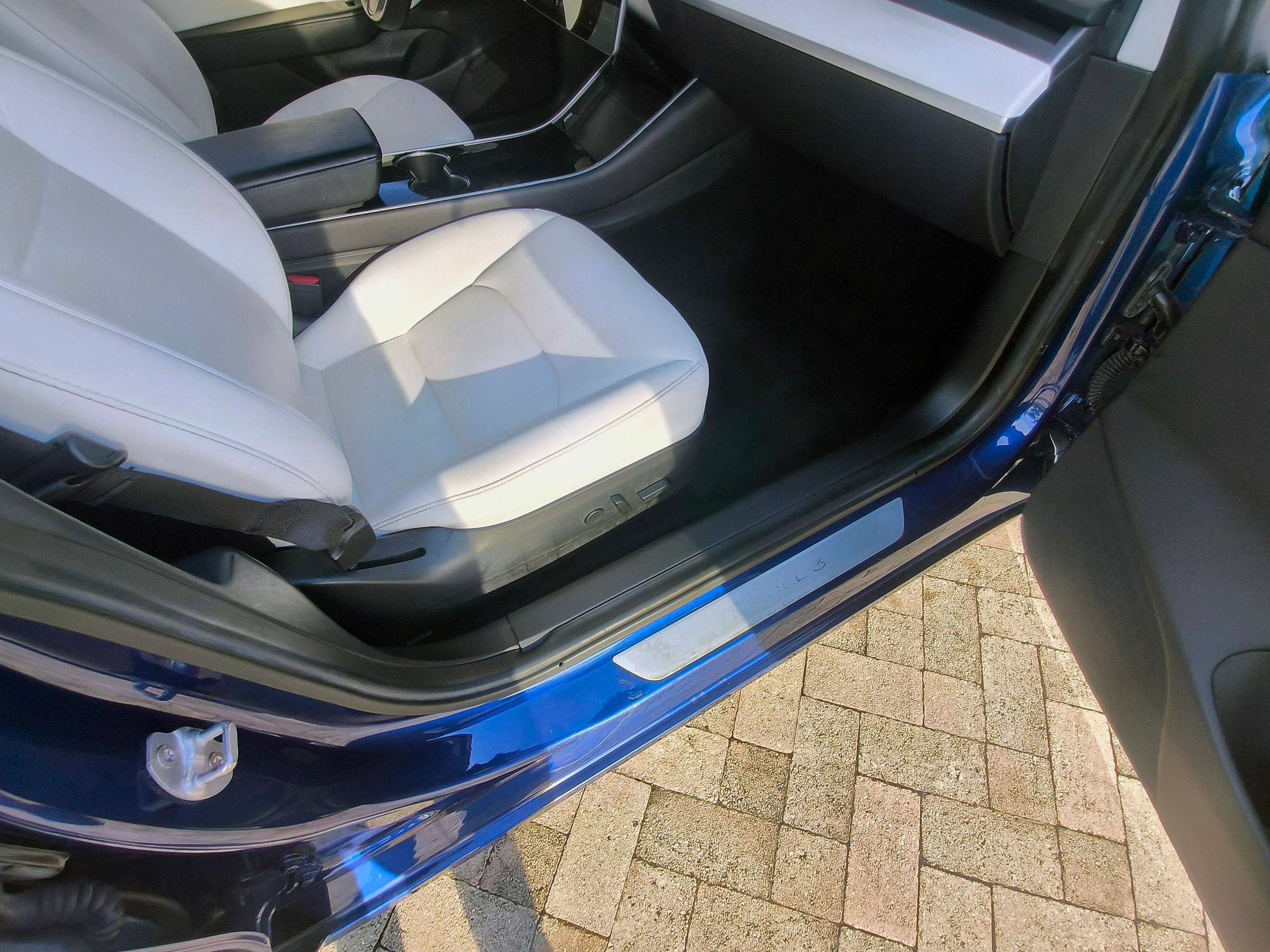 Used 2019 Tesla Model 3 RWD image 37