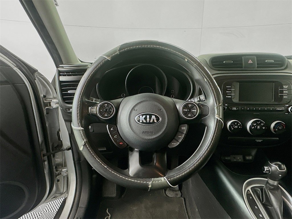 Used 2018 Kia Soul Base image 11