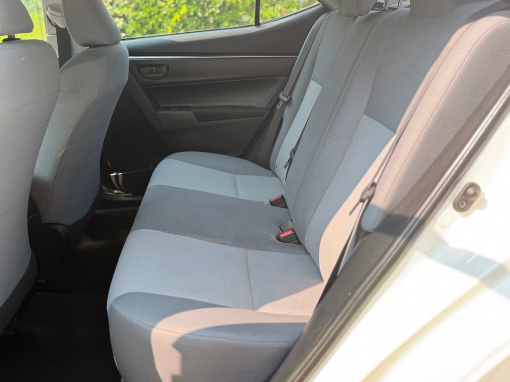 Used 2015 Toyota Corolla L FWD image 4
