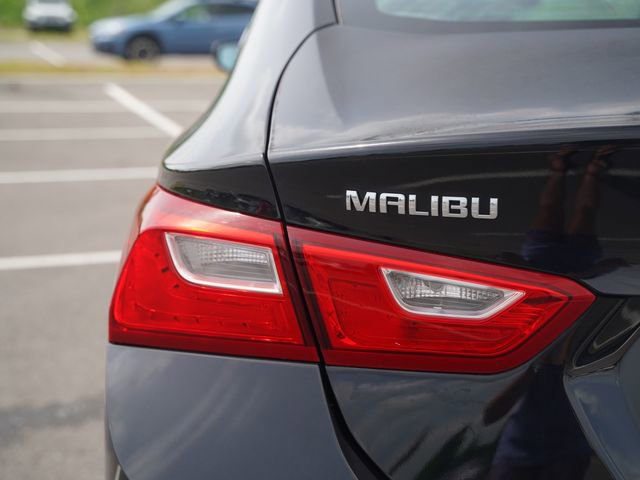 Used 2017 Chevrolet Malibu LS FWD image 39