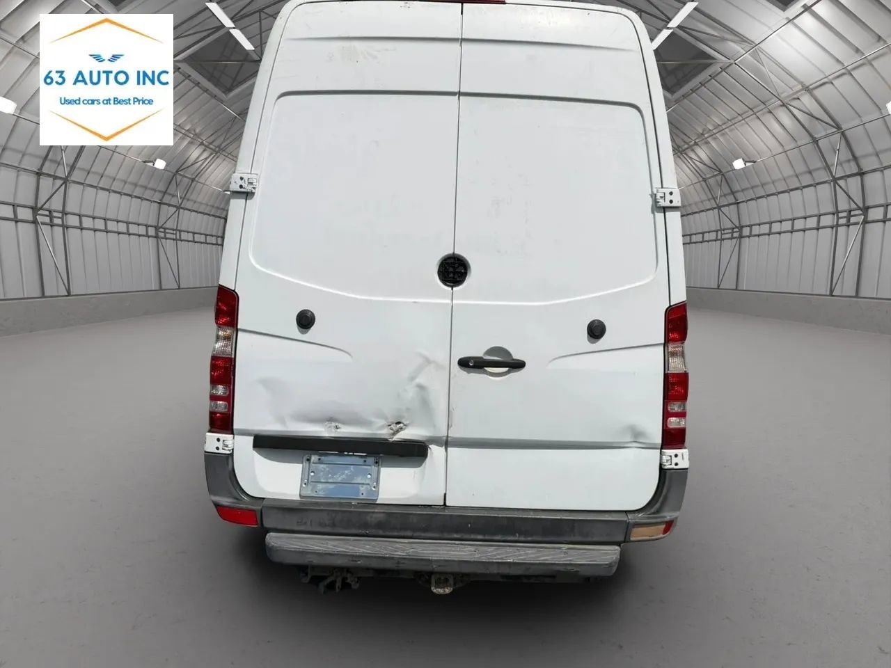 Used 2014 Freightliner Sprinter 2500 RWD image 6