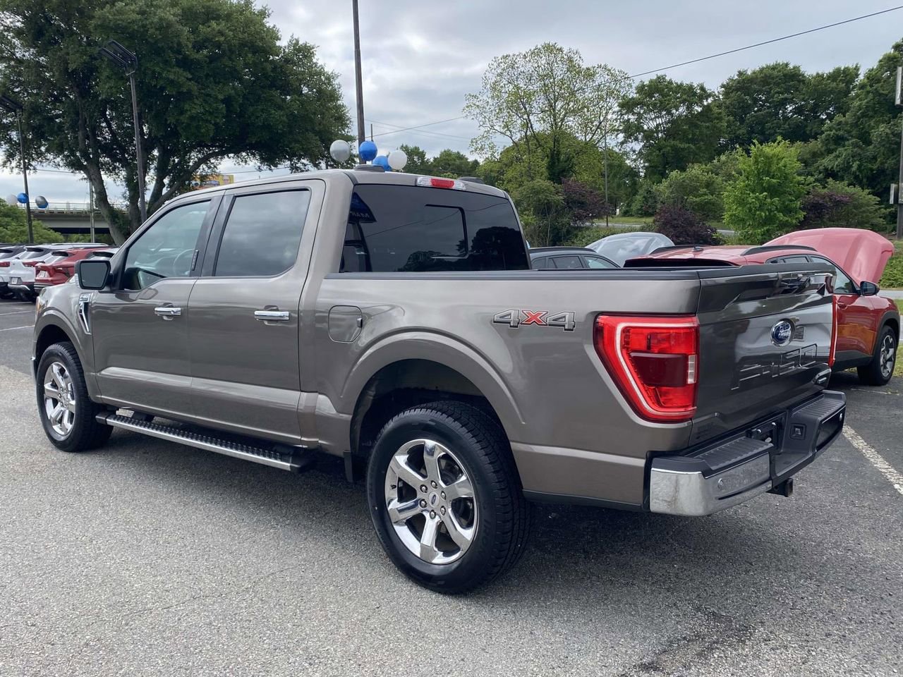 Used 2021 Ford F150 XLT w/ Equipment Group 302A High AWD/4WD image 4