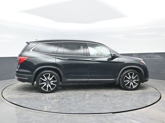 Used 2019 Honda Pilot Elite image 3