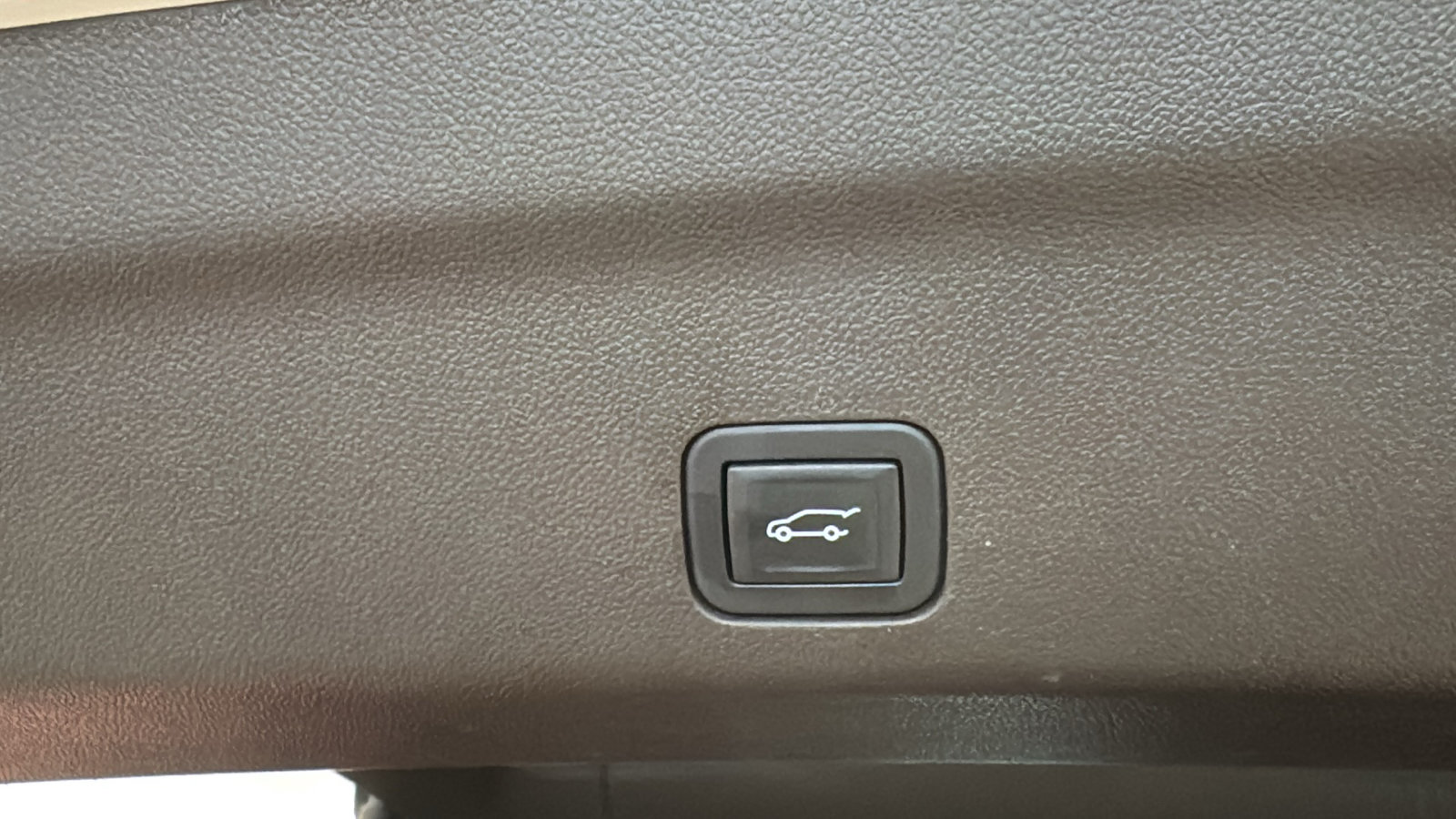 Used 2024 GMC Yukon Denali w/ Denali Reserve Package AWD/4WD image 34