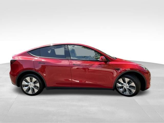 Used 2022 Tesla Model Y Long Range AWD/4WD image 10