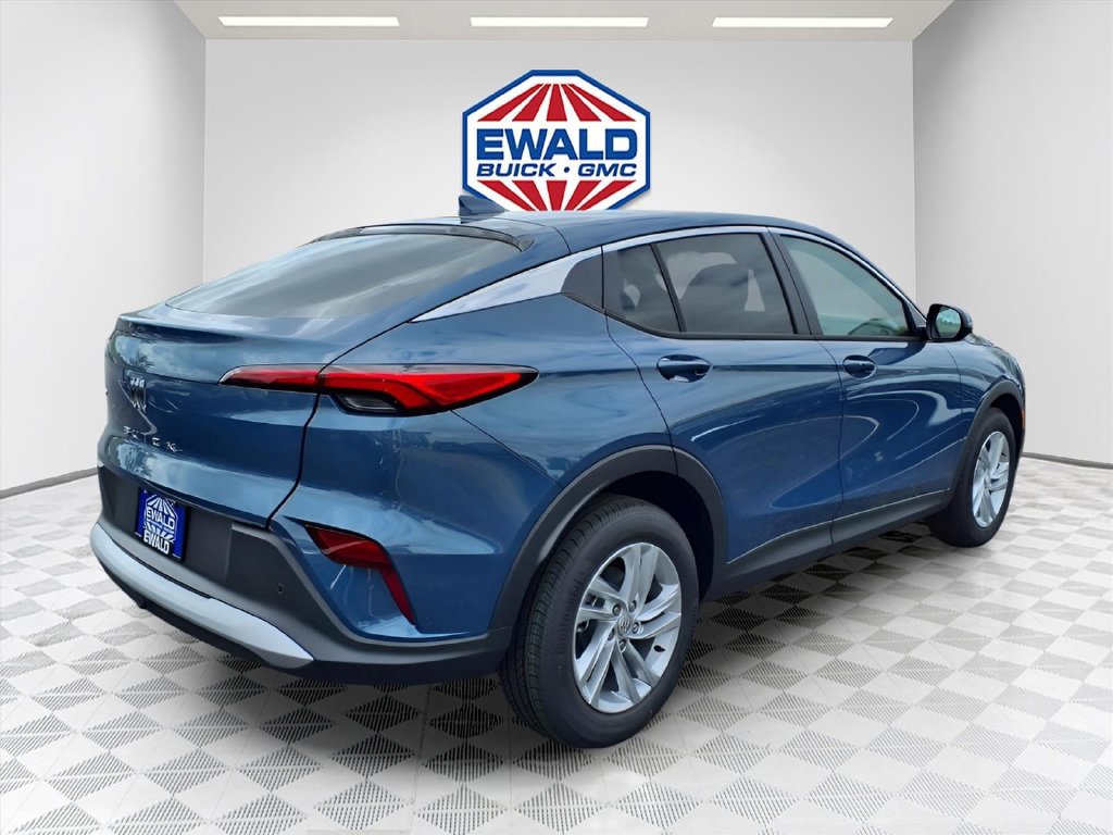 New 2026 Buick Envista Sport Touring w/ Convenience I Package FWD image 4