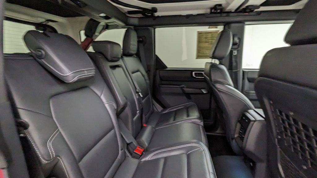 Certified 2025 Ford Bronco Badlands image 36