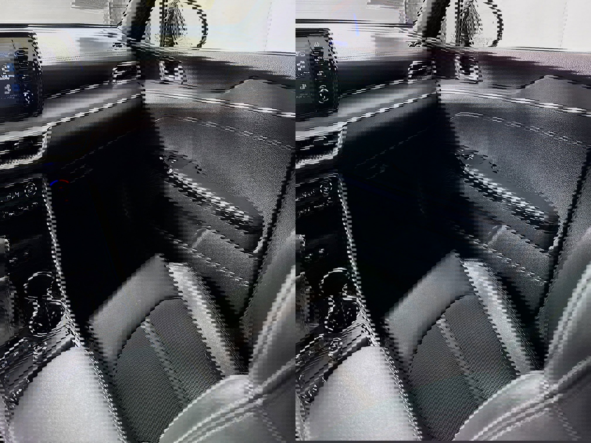 Used 2021 Kia K5 GT-Line w/ GT-Line FWD Premium Package image 23