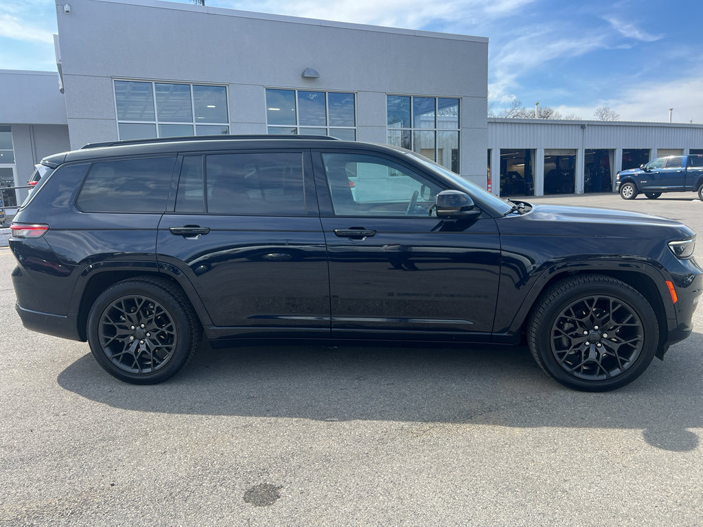 Used 2023 Jeep Grand Cherokee L Summit image 4