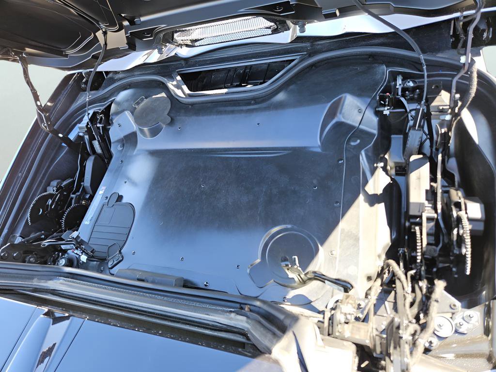 Used 2023 Chevrolet Corvette Stingray Premium Conv w/ Z51 Performance Package image 18