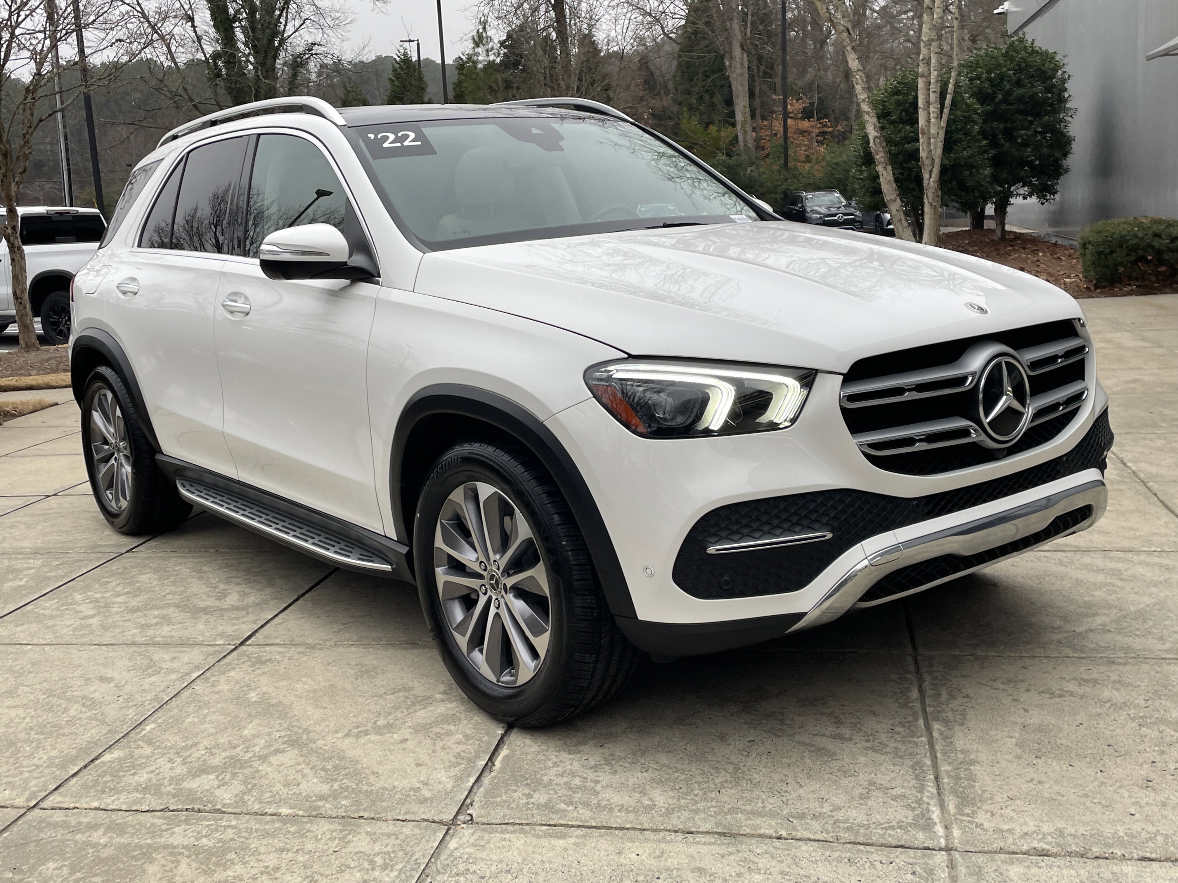 Certified 2022 Mercedes-Benz GLE 350 4MATIC image 4