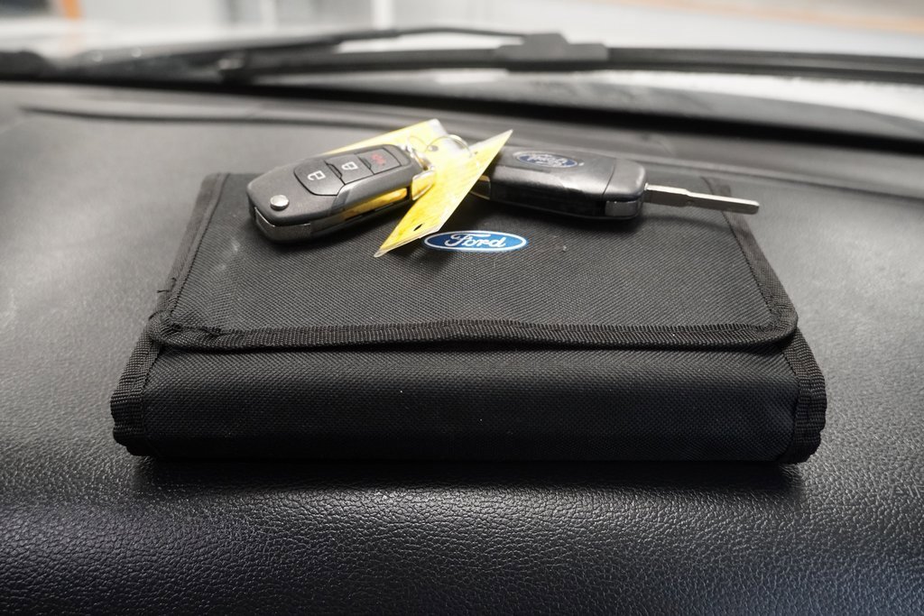 Used 2020 Ford F150 XLT w/ XTR Package image 36