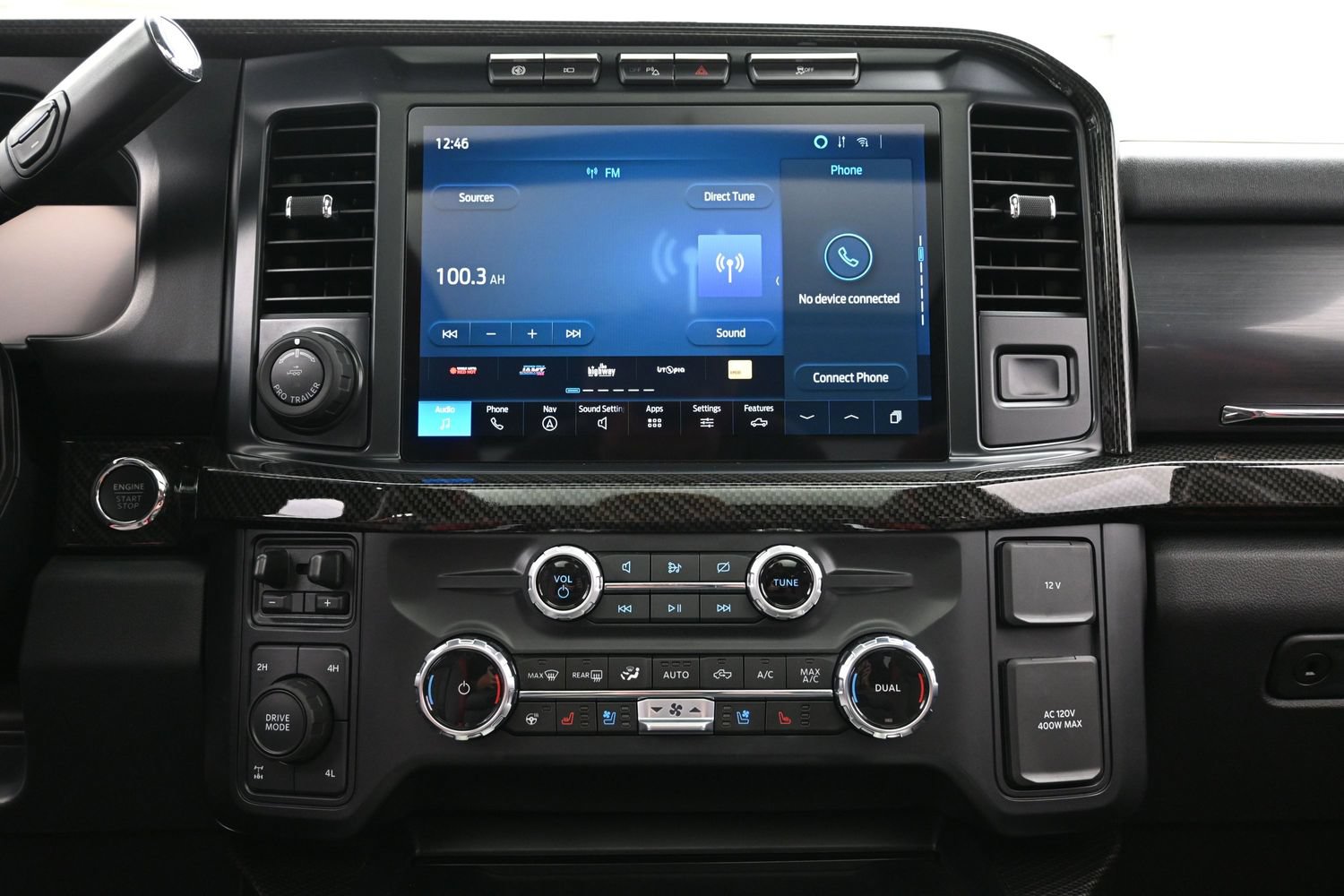 Used 2024 Ford F250 Lariat w/ Lariat Ultimate Package AWD/4WD image 17
