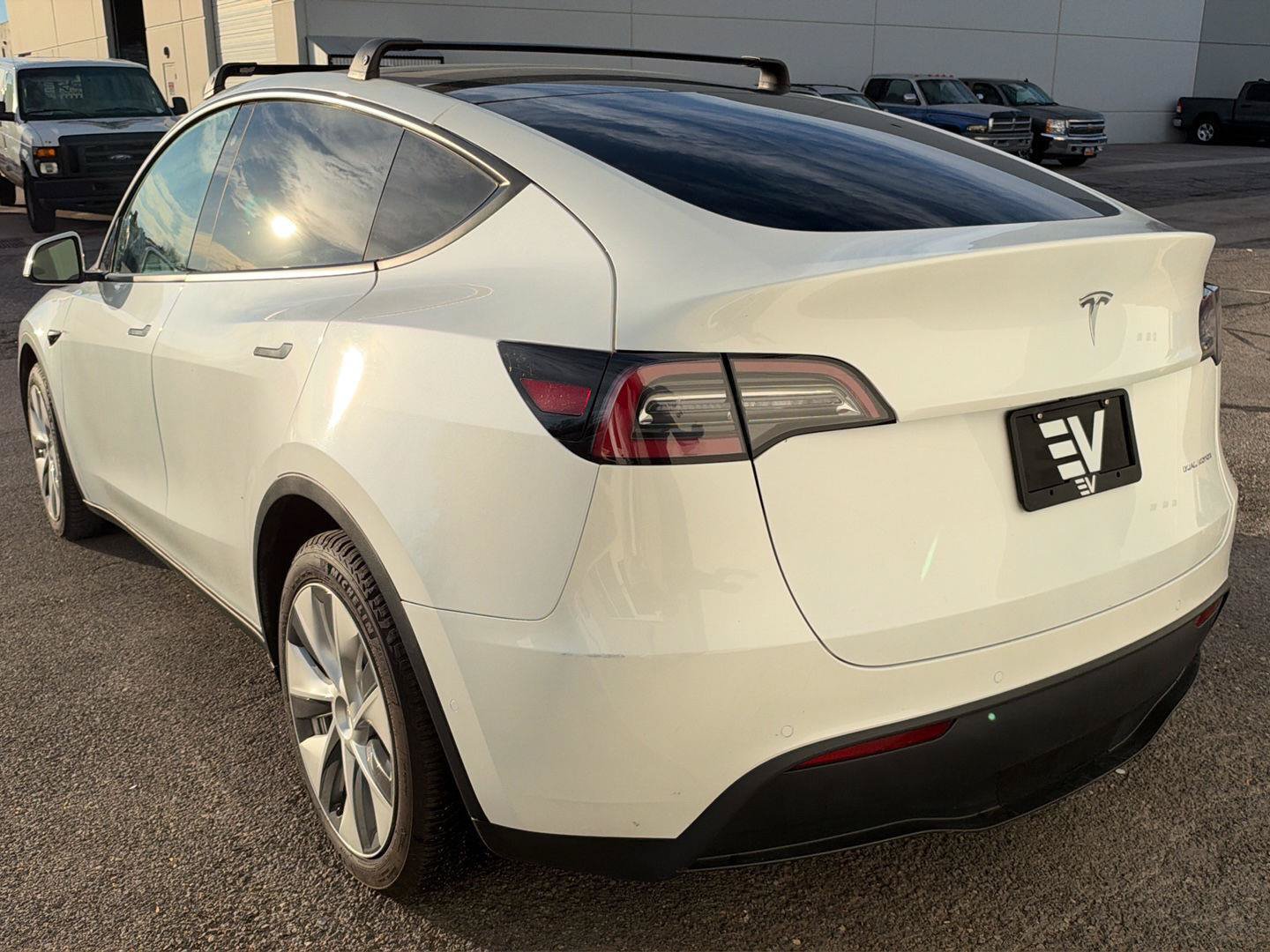 Used 2020 Tesla Model Y Long Range AWD/4WD image 5