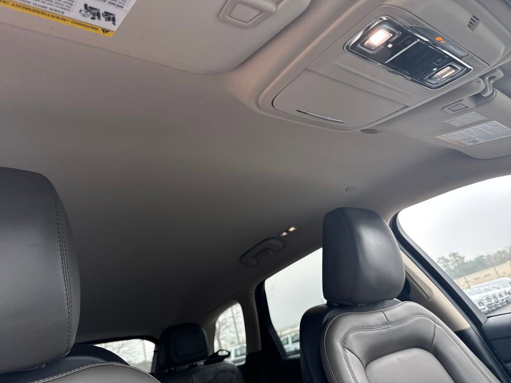 Certified 2023 Lincoln Corsair FWD image 25