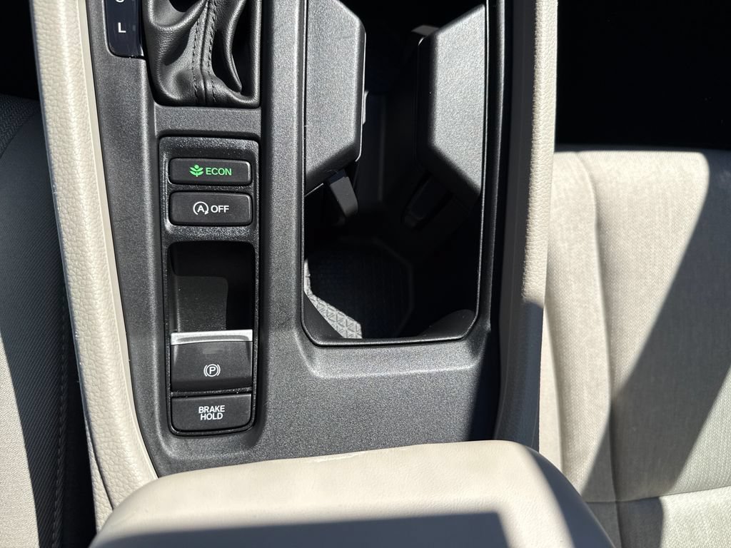 Certified 2023 Honda Accord EX image 28