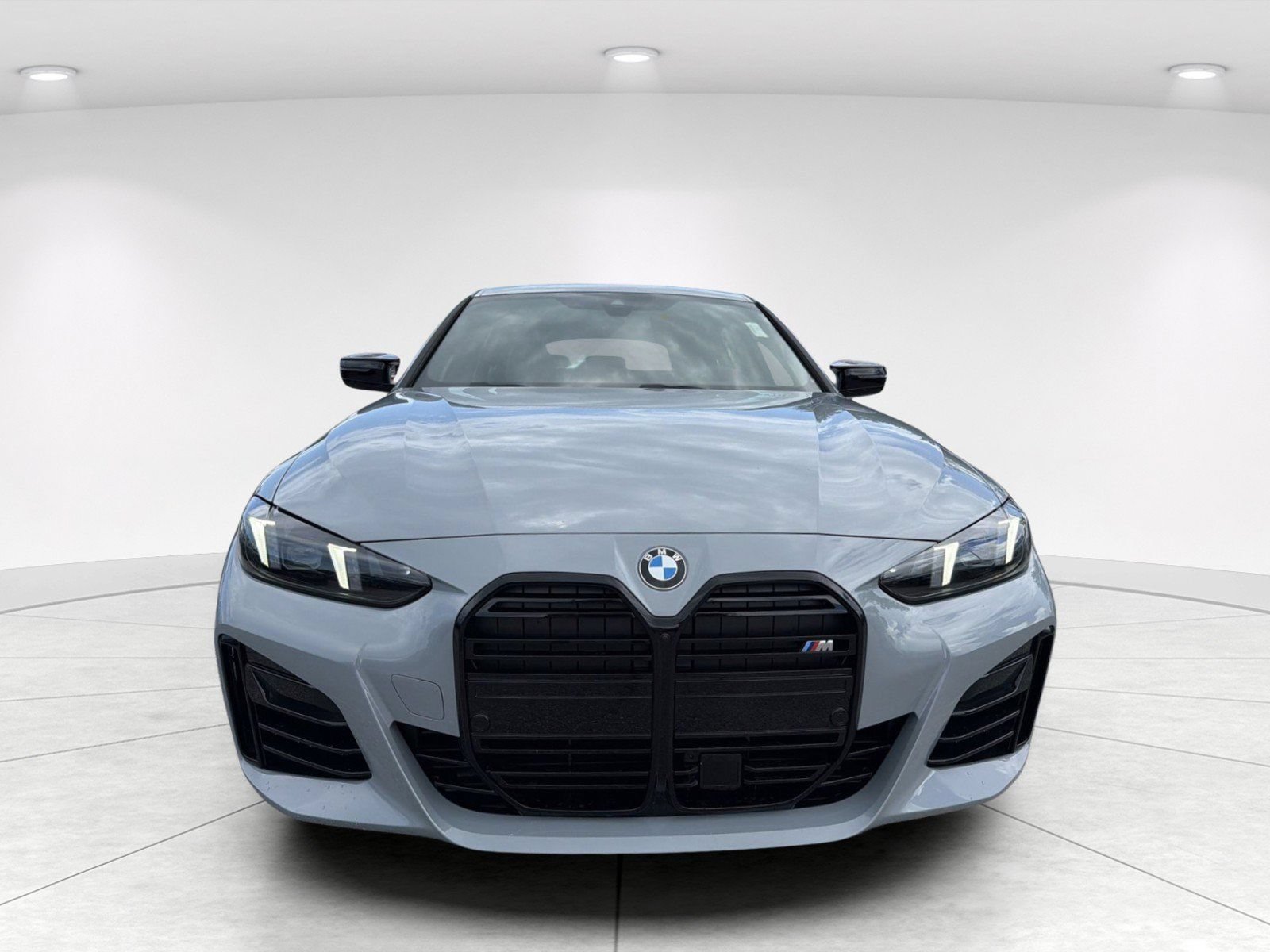 New 2026 BMW M440i w/ Premium Package RWD image 2