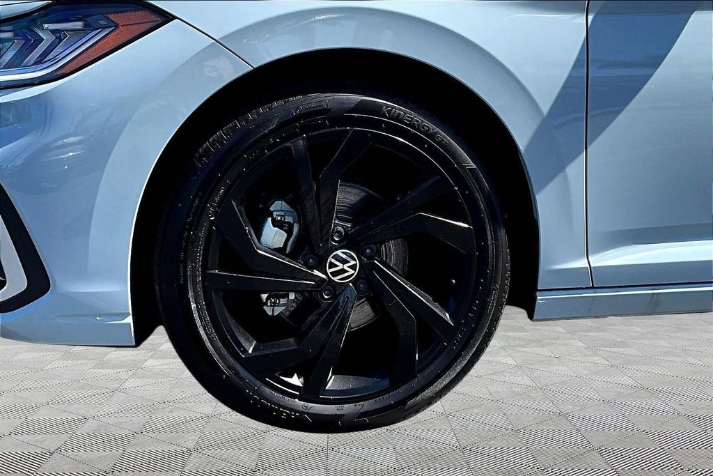 New 2026 Volkswagen Jetta SE image 32
