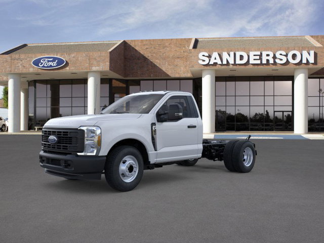 New 2026 Ford F350 XL image 2