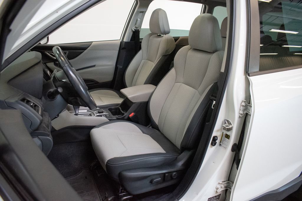Used 2023 Subaru Forester Premium AWD/4WD image 21