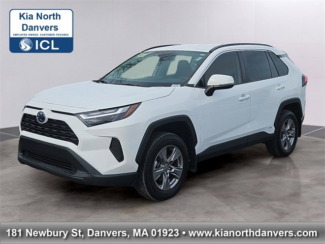Used 2024 Toyota RAV4 XLE image 1