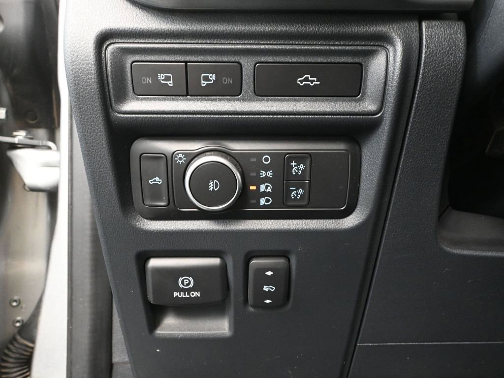 Used 2022 Ford F150 Lariat image 33