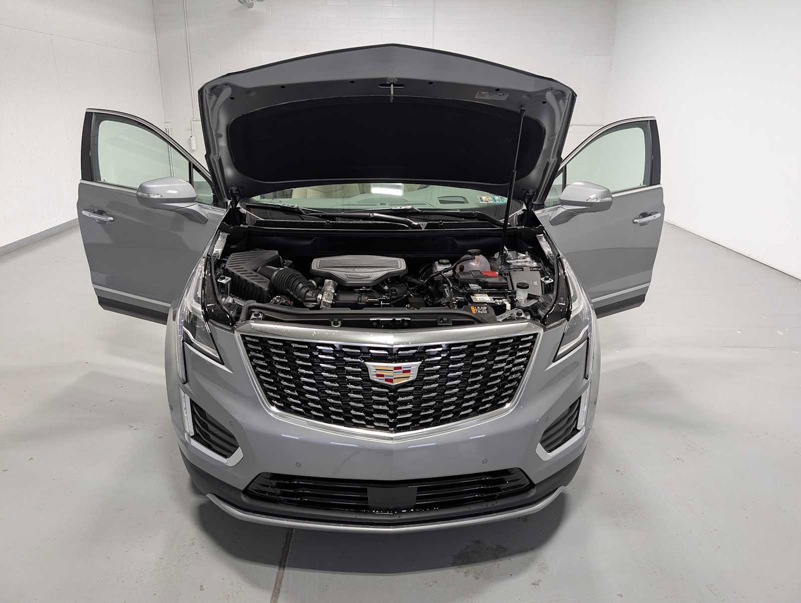 New 2026 Cadillac XT5 Premium Luxury w/ Driver Assist Package AWD/4WD image 11