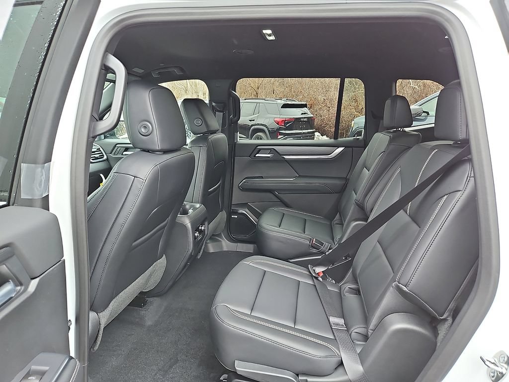 New 2026 GMC Acadia Elevation w/ Black Edition FWD image 6