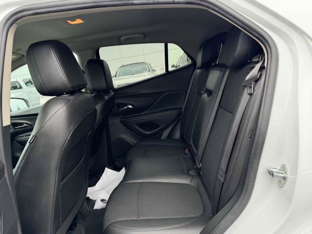 Used 2022 Buick Encore Preferred AWD/4WD image 9