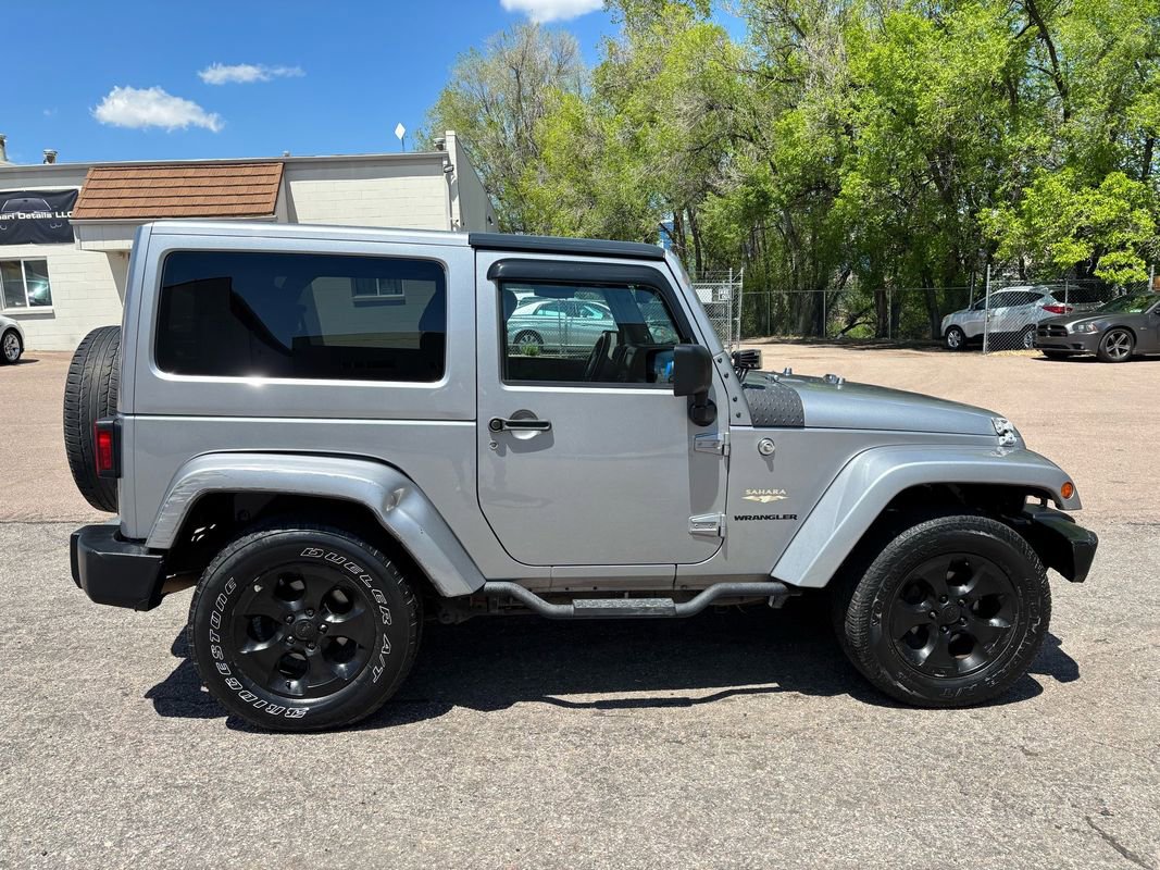 Used 2014 Jeep Wrangler Sahara w/ Connectivity Group image 8