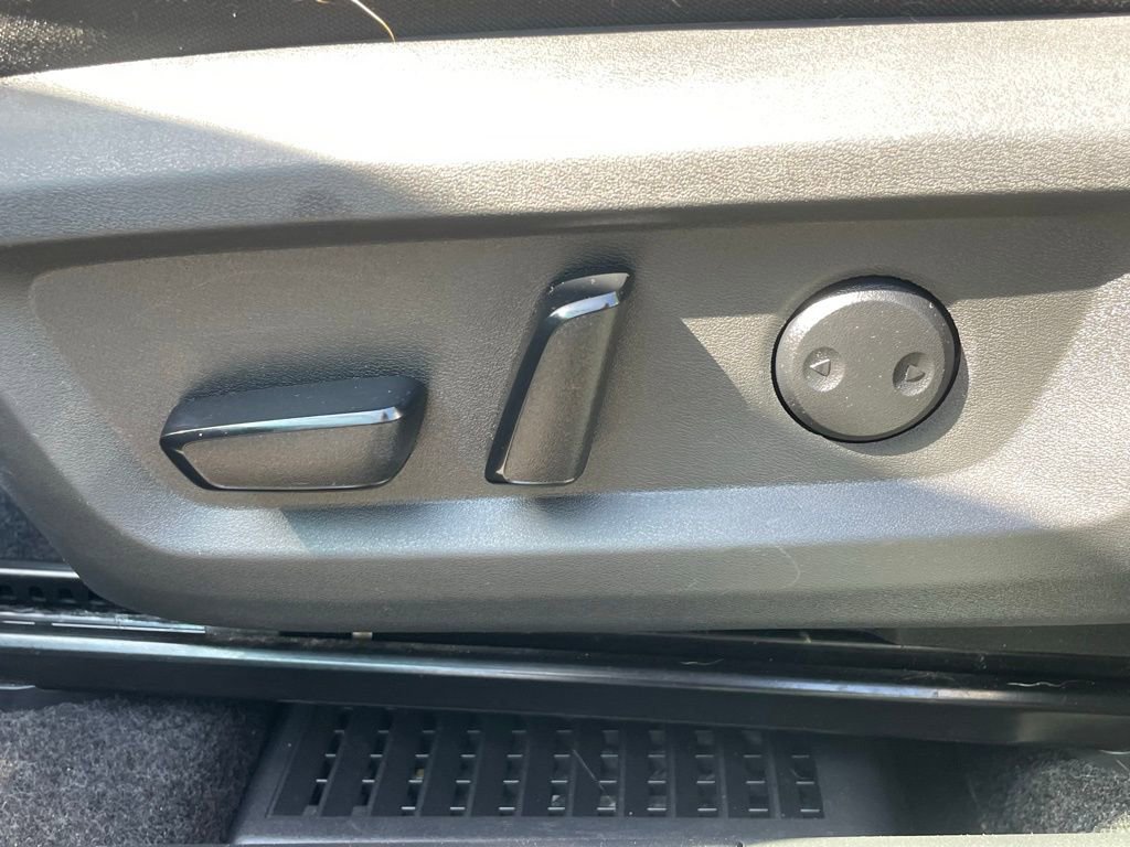 Used 2023 Nissan Rogue SL AWD/4WD image 26