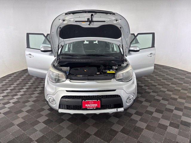 Used 2019 Kia Soul + FWD image 14