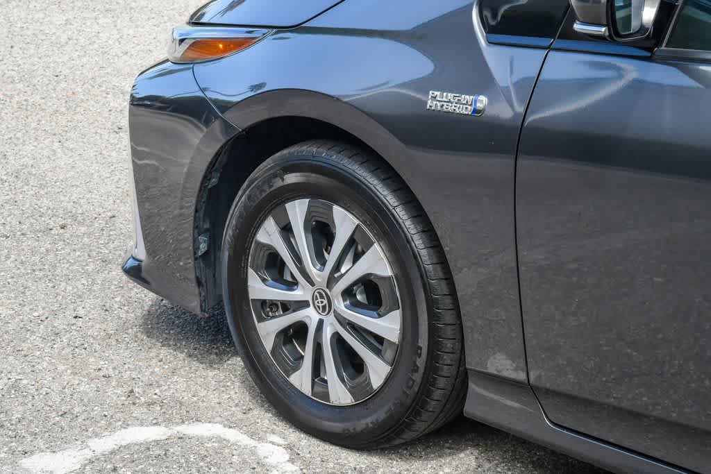 Used 2020 Toyota Prius Prime XLE FWD image 10