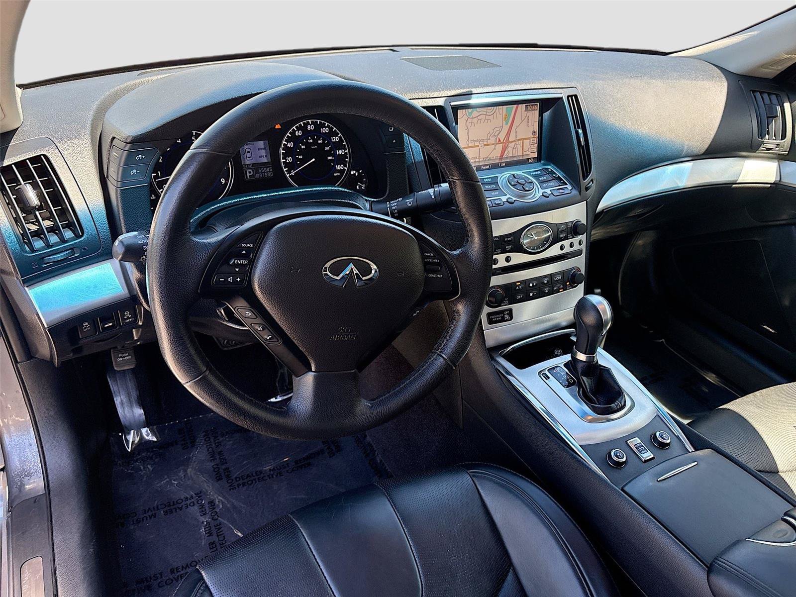 Used 2014 INFINITI Q60 Convertible w/ Premium Package RWD image 9