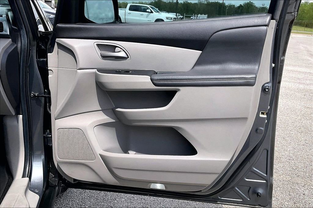 Used 2012 Honda Odyssey EX-L image 29