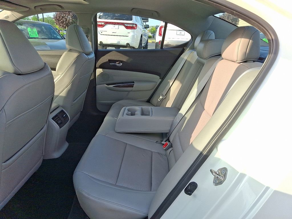 Certified 2017 Acura TLX w/ Technology Package FWD image 10