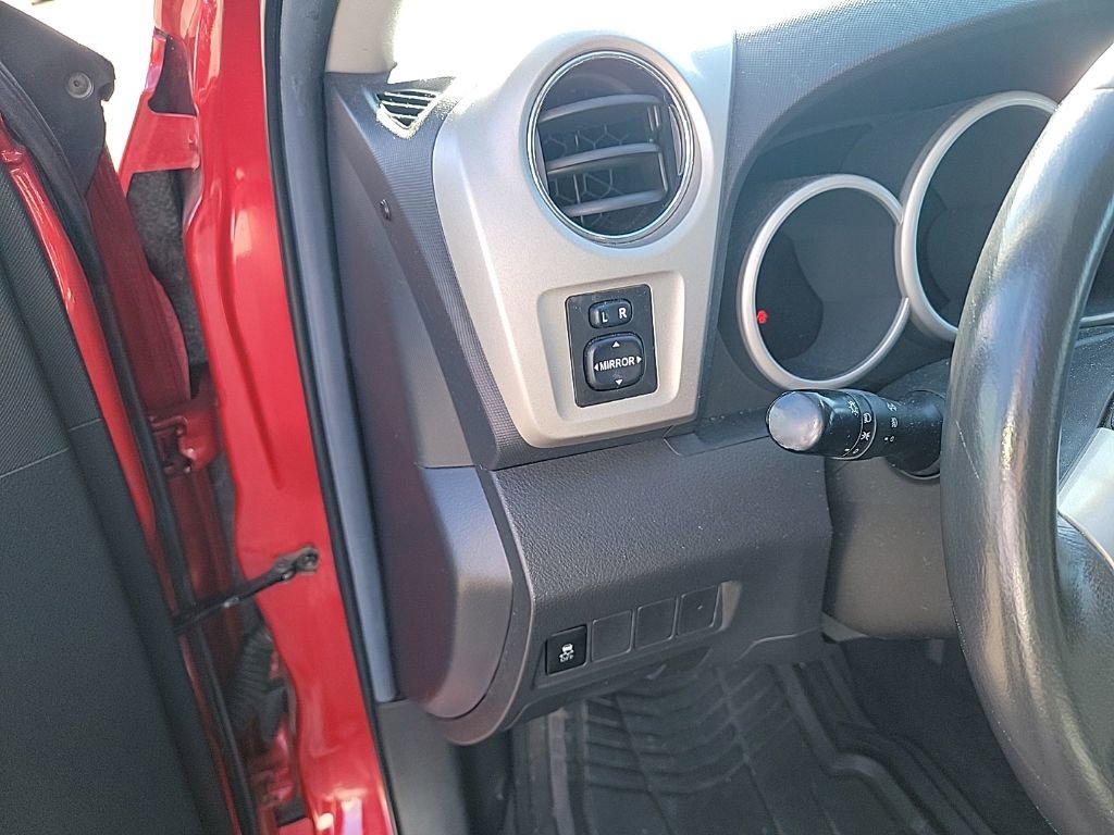 Used 2009 Pontiac Vibe GT image 14